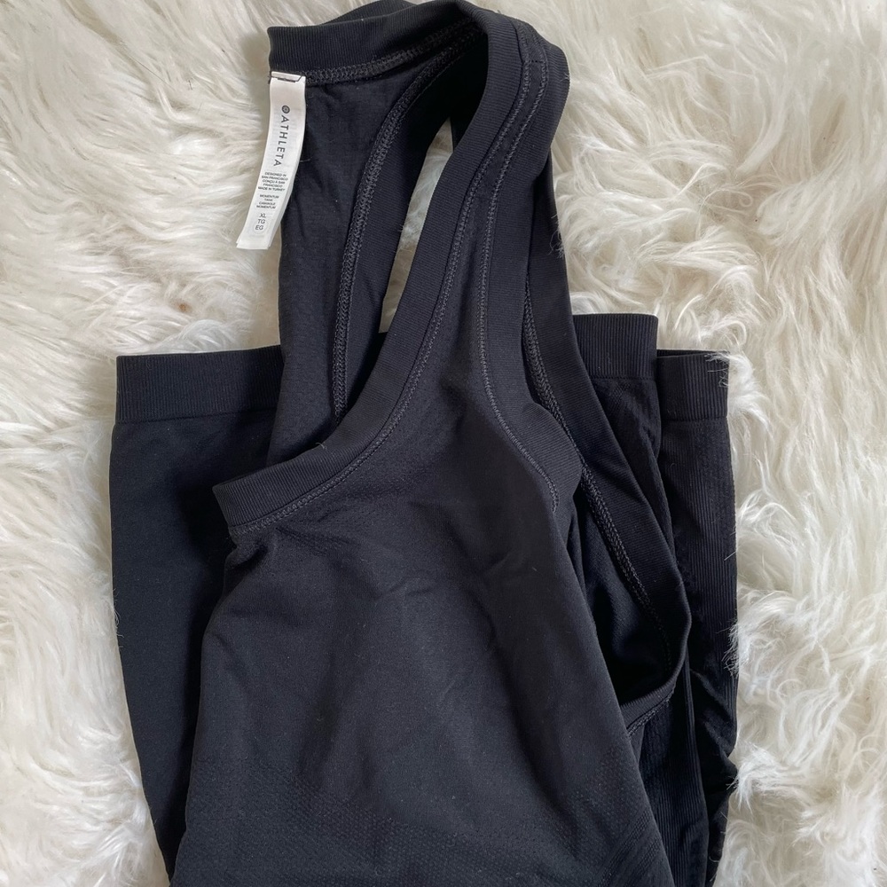 ATHLETA MOMENTUM SEAMLESS TANK IN BLACK NWT - Picture 6 of 6